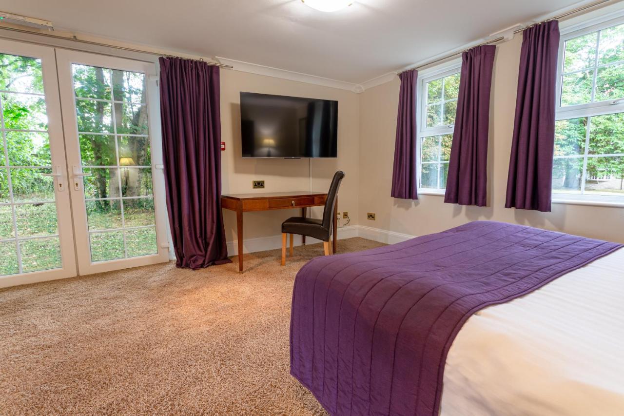Woodland Manor Hotel Bedford Ngoại thất bức ảnh