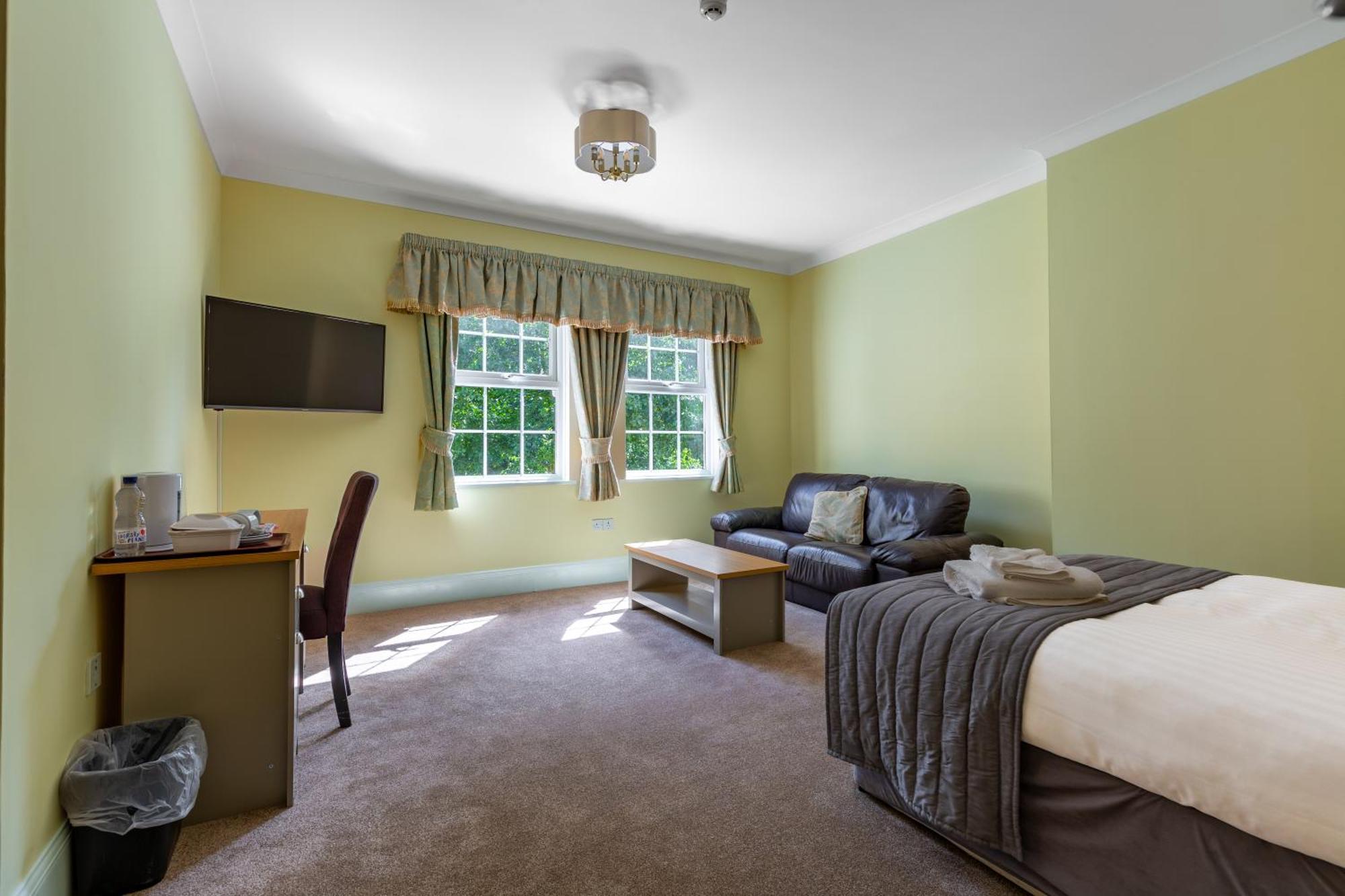 Woodland Manor Hotel Bedford Ngoại thất bức ảnh