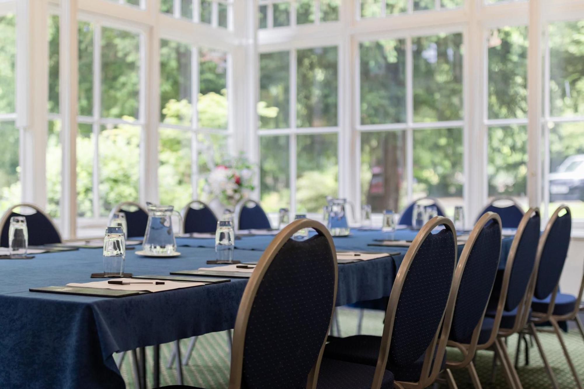 Woodland Manor Hotel Bedford Ngoại thất bức ảnh